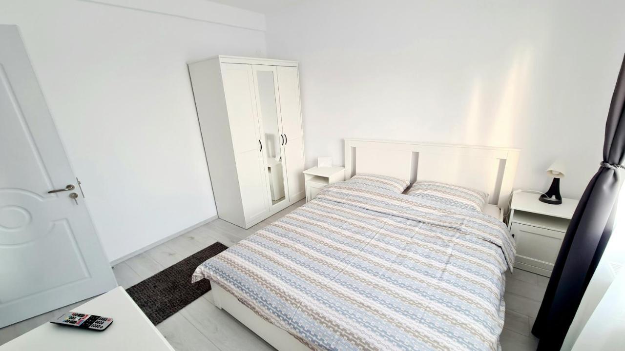 Belle Apartments - Central بيتستِ المظهر الخارجي الصورة