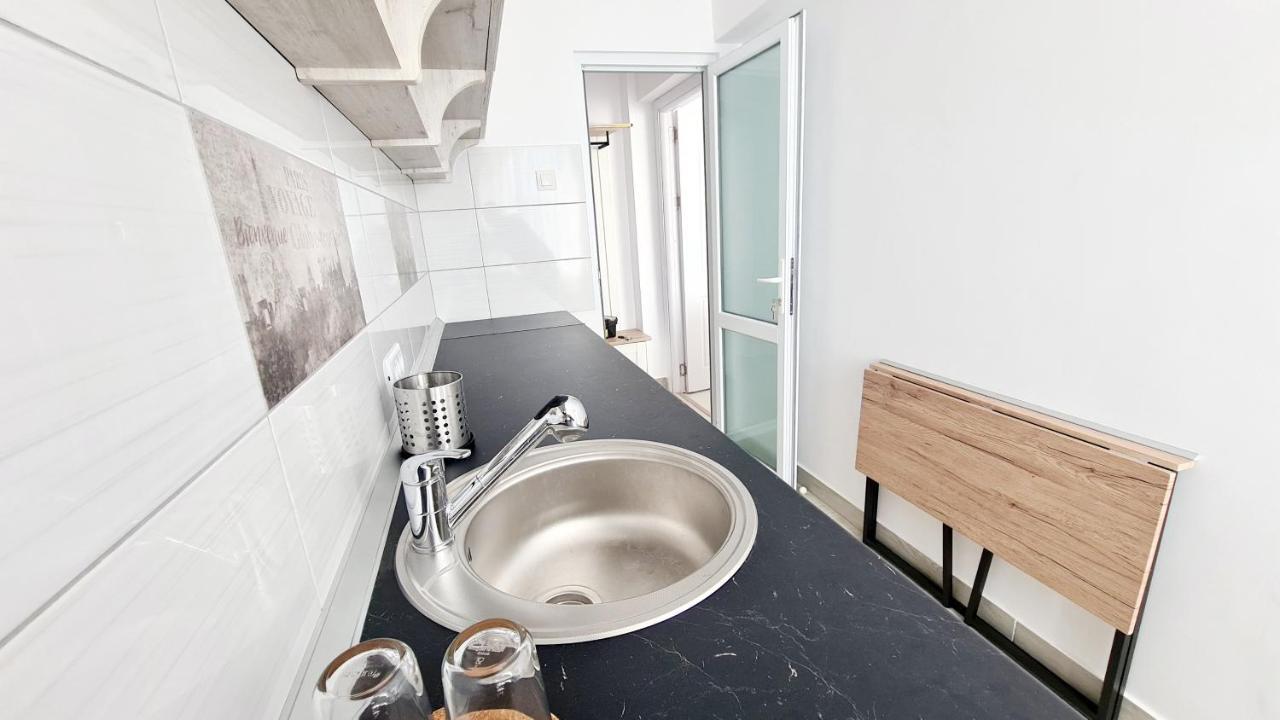 Belle Apartments - Central بيتستِ المظهر الخارجي الصورة